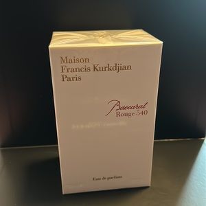 BACCARAT | ROUGE 540